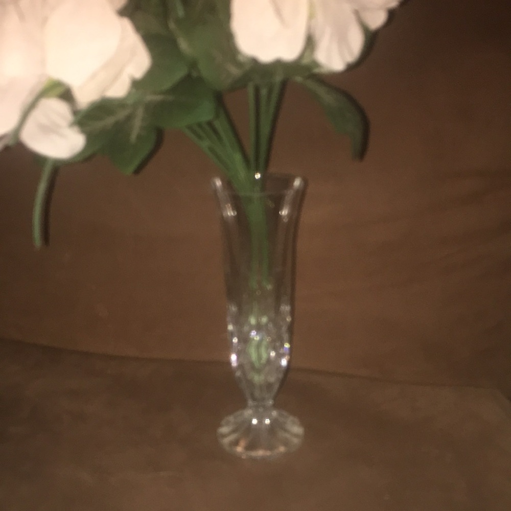 Vase - Picture 4 of 9